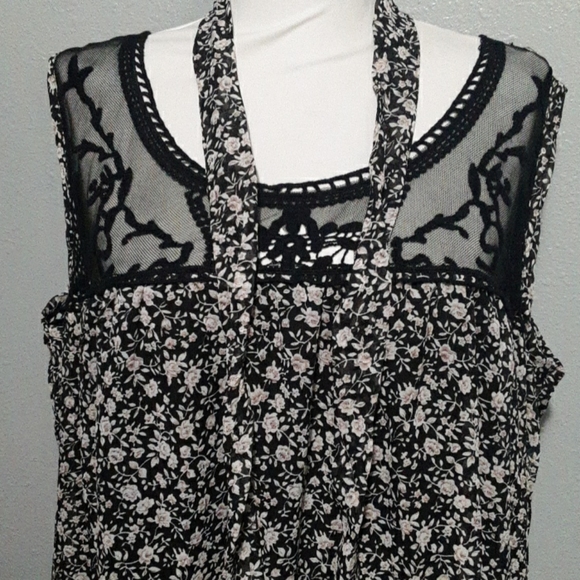 Clothing Obsessed Company Dress Curvy Fit - Picture 12 of 12